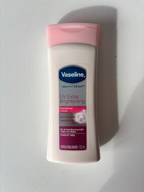 VASELINE Healthy Bright UV Extra Brightening GlutaGlow Lotion 100ml